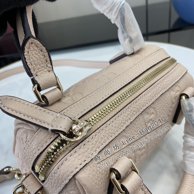 Gucci專櫃古馳最新款Emblem系列超迷你手提包肩背女包 jh2845型號：815256